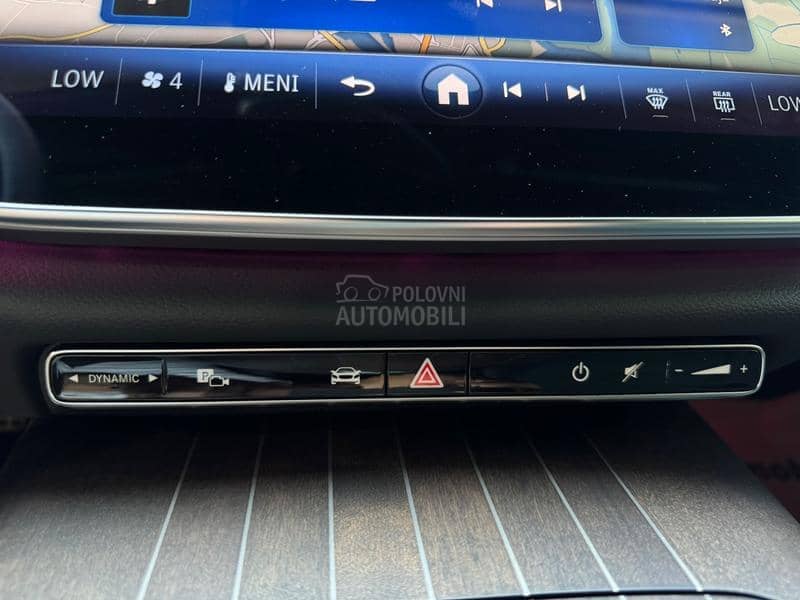Mercedes Benz E 220 D/DIGITAL/AMG/20