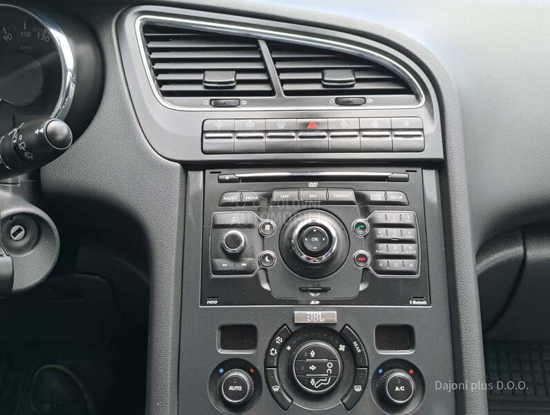 Peugeot 5008 1.6 HDI