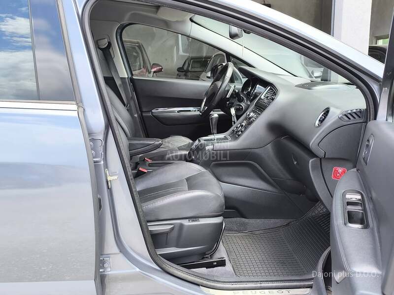 Peugeot 5008 1.6 HDI