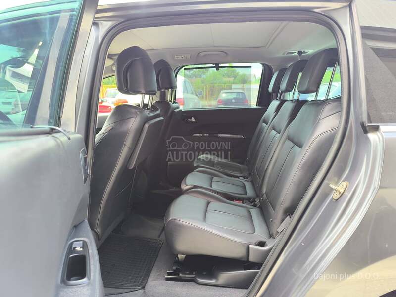 Peugeot 5008 1.6 HDI