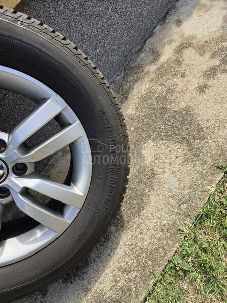 Sava 215/65 R16 Zimska