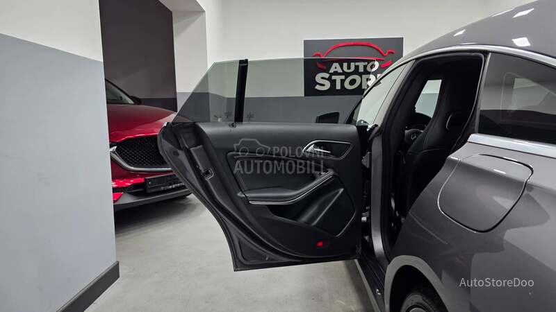 Mercedes Benz CLA 180 Shooting Brake 