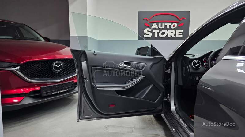 Mercedes Benz CLA 180 Shooting Brake 