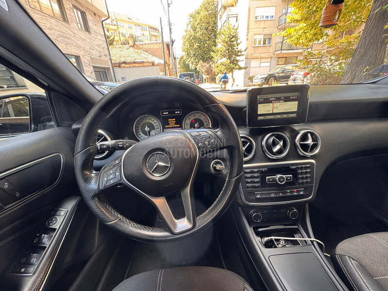 Mercedes Benz A 180 