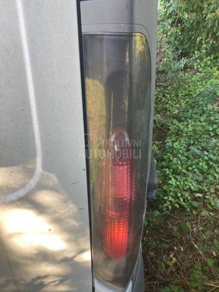 Renault trafic stop 02-07