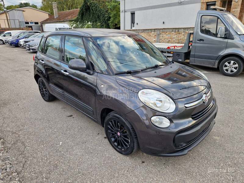 Fiat 500L A K C I J A