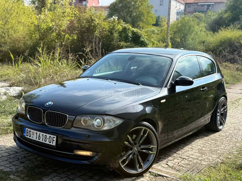BMW 118 