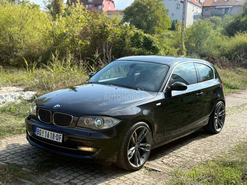 BMW 118 