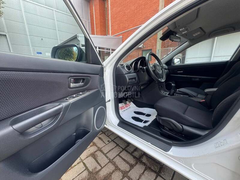 Mazda 3 1.6