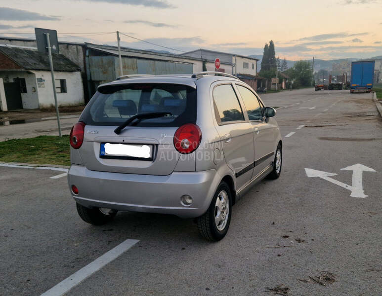 Chevrolet Spark 1.0 SX