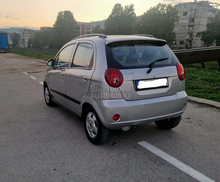 Chevrolet Spark 1.0 SX