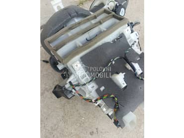 grejacu kabine za Peugeot 2008 od 2013. do 2016. god.