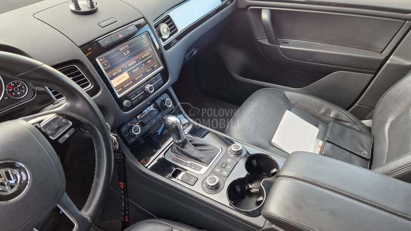 Volkswagen Touareg 3.0 TDI V6 N.O.V.