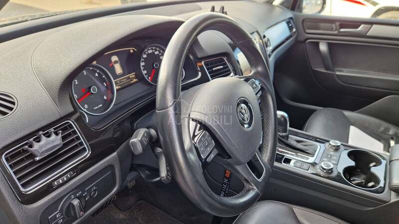 Volkswagen Touareg 3.0 TDI V6 N.O.V.