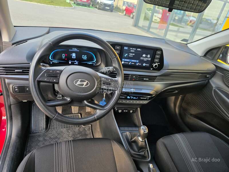 Hyundai i20 VAN 1.2 84 HP MT6