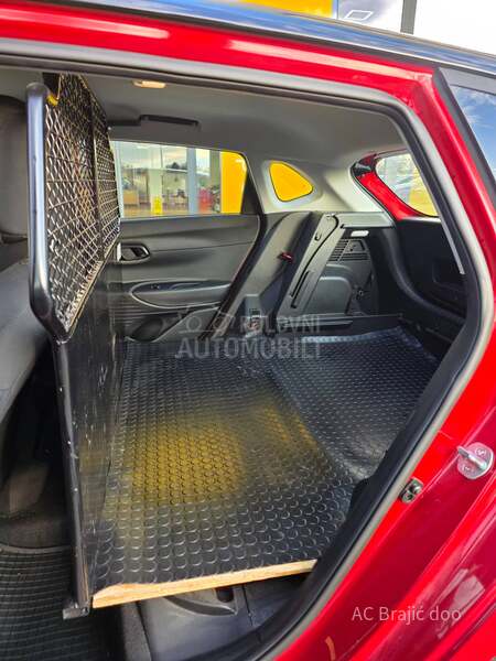 Hyundai i20 VAN 1.2 84 HP MT6