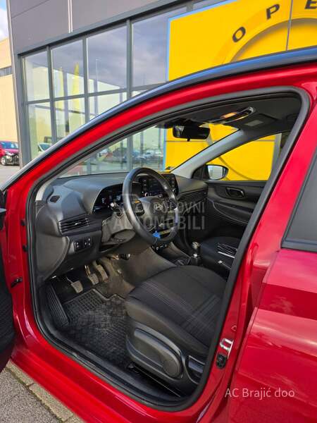Hyundai i20 VAN 1.2 84 HP MT6