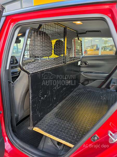 Hyundai i20 VAN 1.2 84 HP MT6