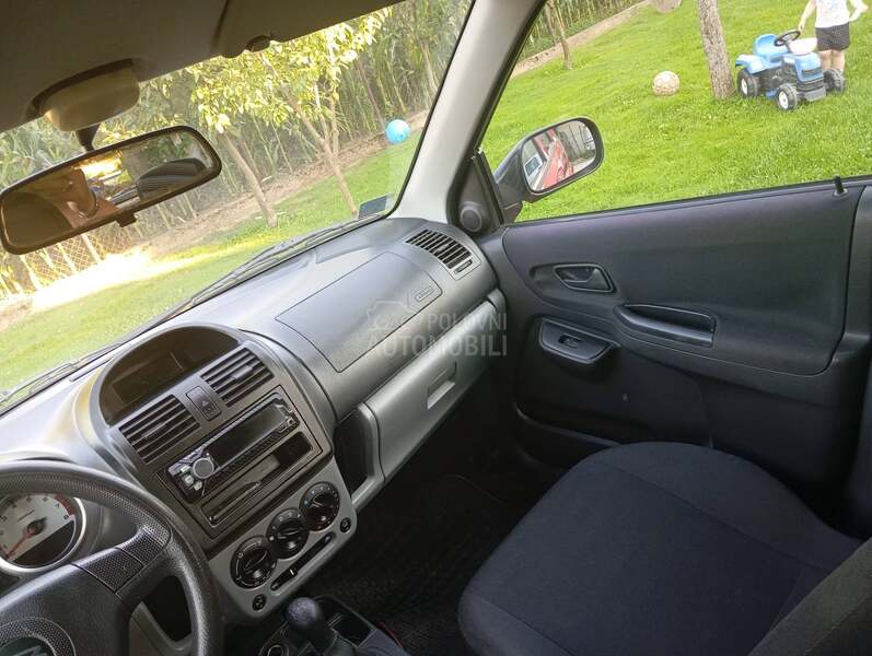 Suzuki Ignis 1,5 b