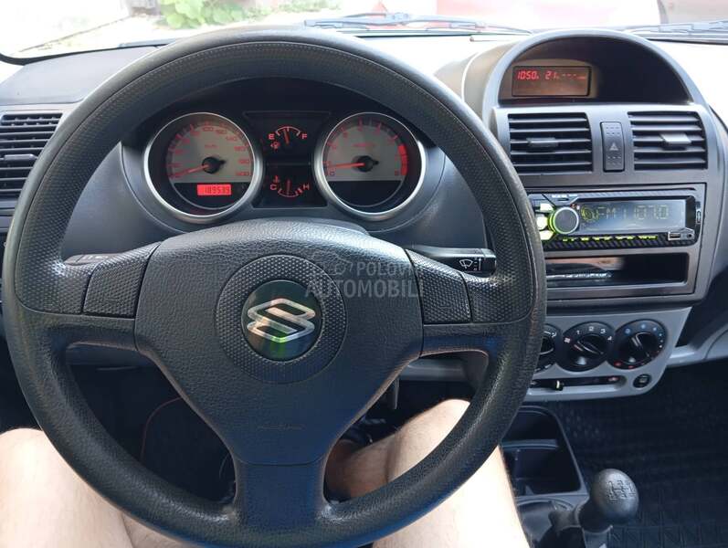 Suzuki Ignis 1,5 b