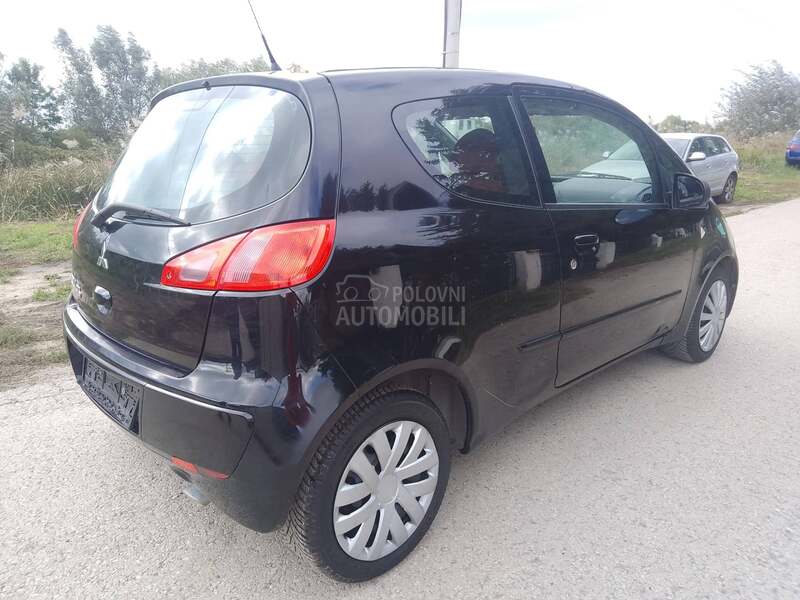 Mitsubishi Colt CZ 3