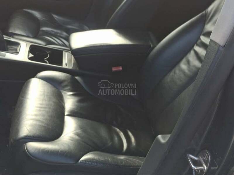 Volkswagen Passat B6 2.0TDI 2009. god. -  kompletan auto u delovima