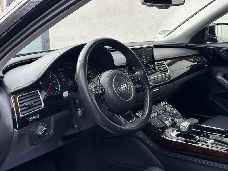 Audi A8 3.0TDI QUATTRO