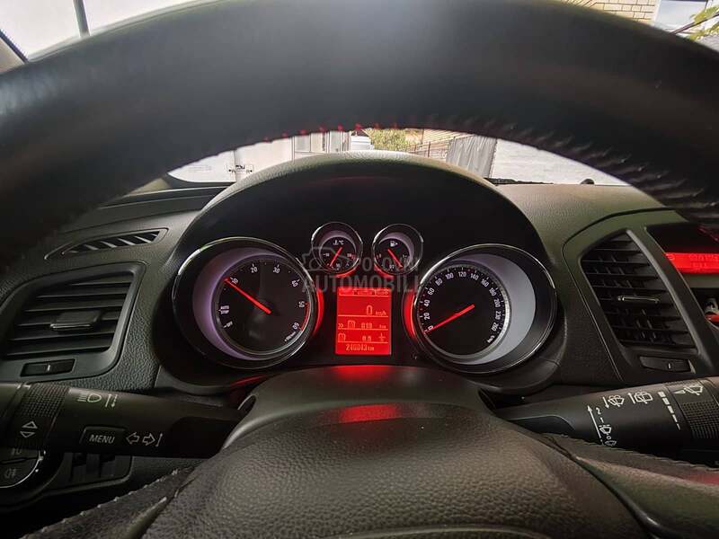 Opel Insignia 2.0 cdti