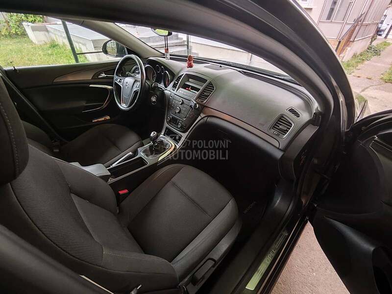 Opel Insignia 2.0 cdti