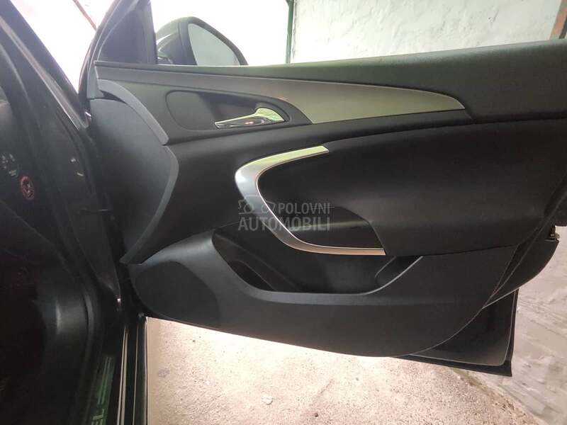 Opel Insignia 2.0 cdti
