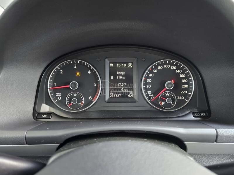 Volkswagen Touran 1.6 TDI 7 SEDISTA