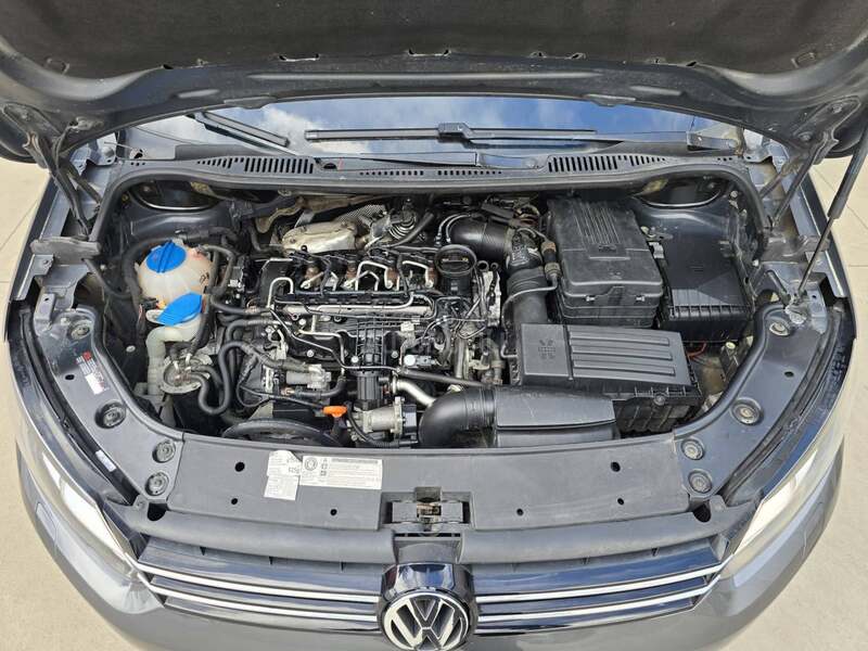 Volkswagen Touran 1.6 TDI 7 SEDISTA