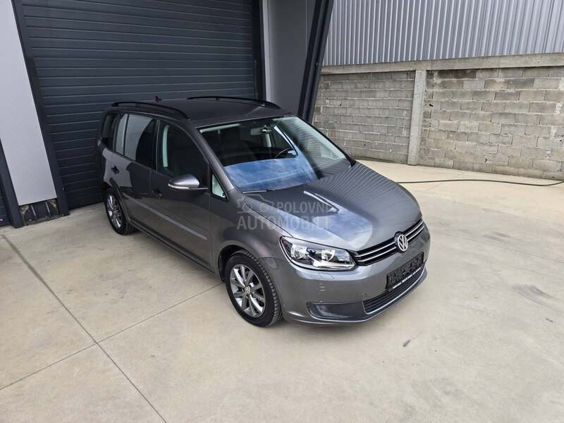 Volkswagen Touran 1.6 TDI 7 SEDISTA