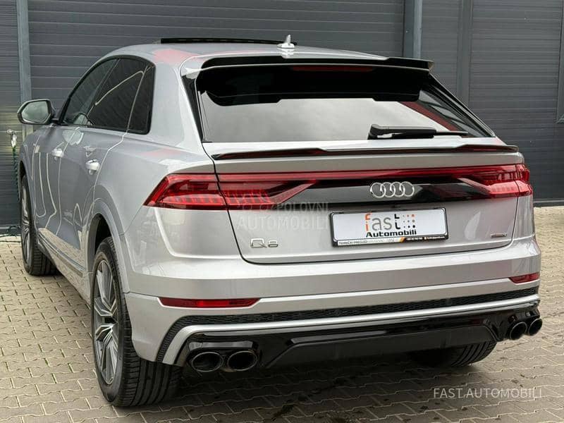 Audi Q8 S-Line