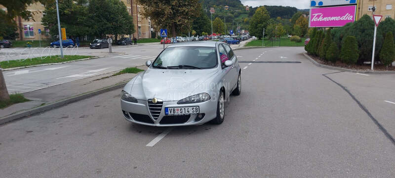 Alfa Romeo 147 1.9 JTD RESTYLING