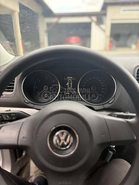 Volkswagen Golf 6 1.6 tdi