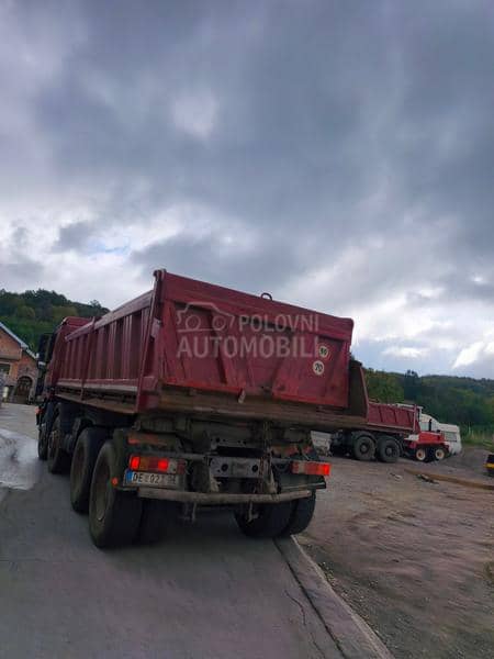 Mercedes Benz Actros 3243