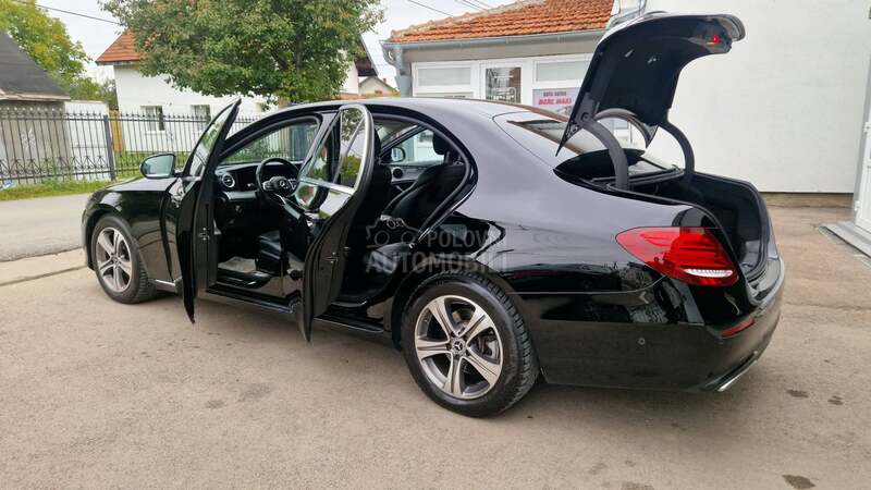 Mercedes Benz E 200 AVANGARD