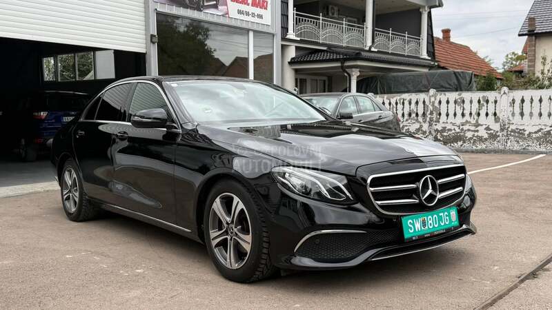 Mercedes Benz E 200 AVANGARD