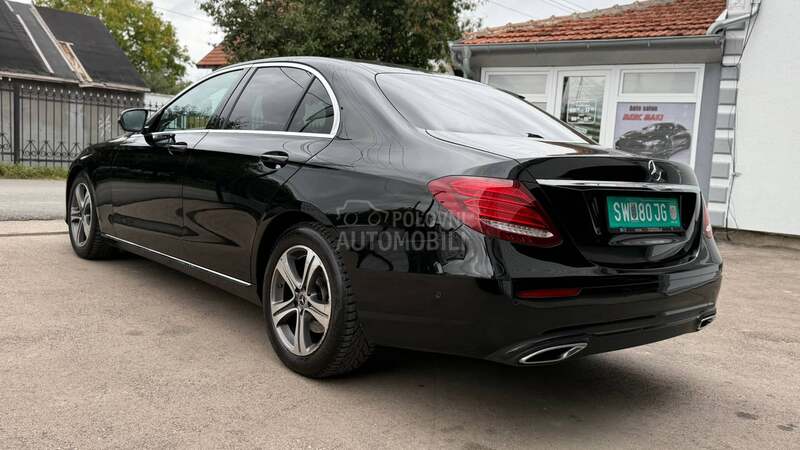 Mercedes Benz E 200 AVANGARD