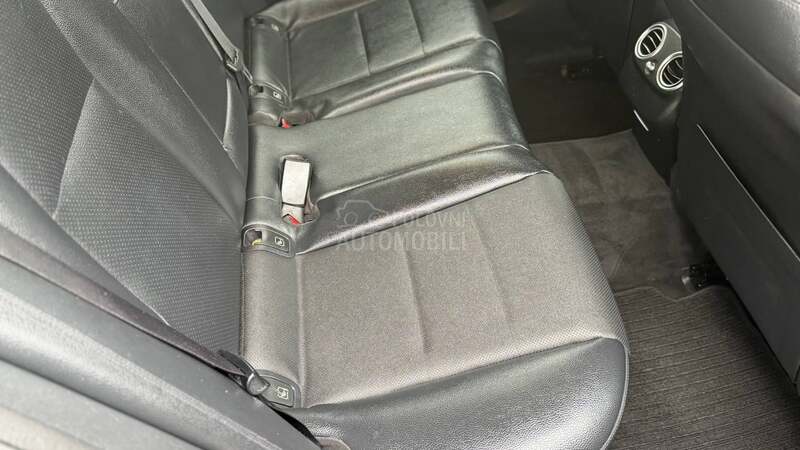 Mercedes Benz E 200 AVANGARD