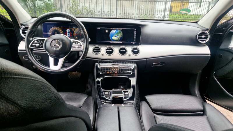 Mercedes Benz E 200 AVANGARD