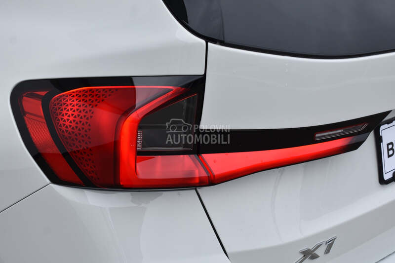 BMW X1 23d xDrive M paket