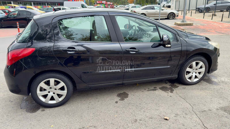 Peugeot 308 1.6 HDI  NEUBAUER