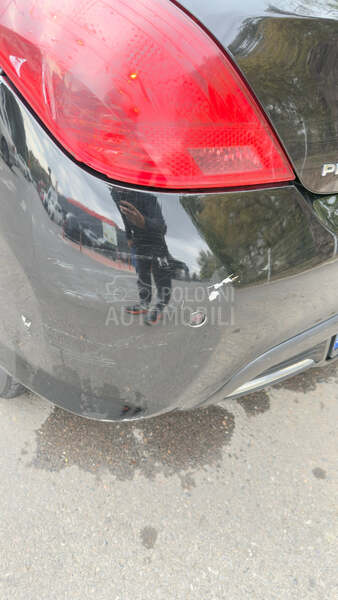 Peugeot 308 1.6 HDI  NEUBAUER