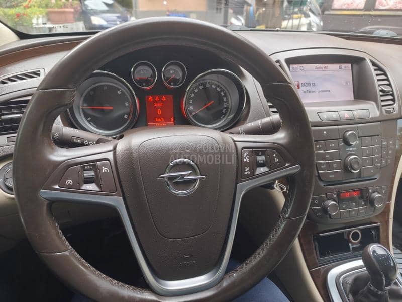 Opel Insignia 2.0 cdti restajling