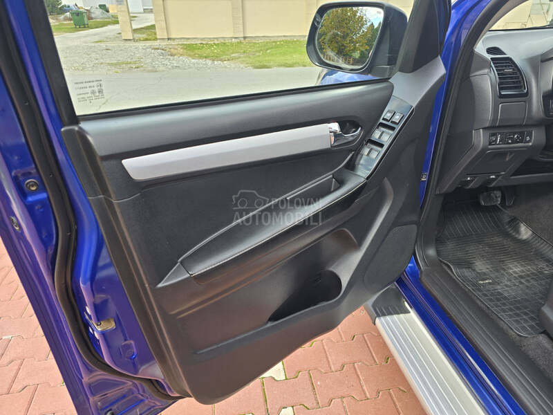 Isuzu D-Max 