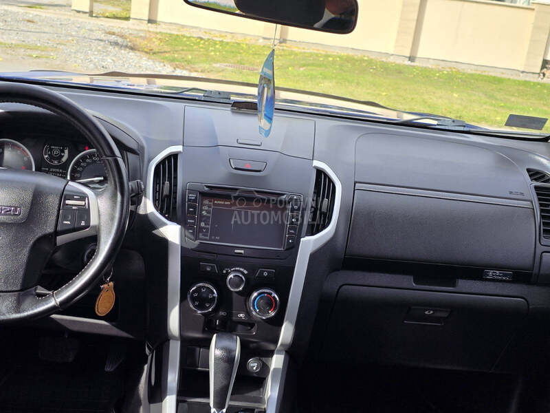 Isuzu D-Max 