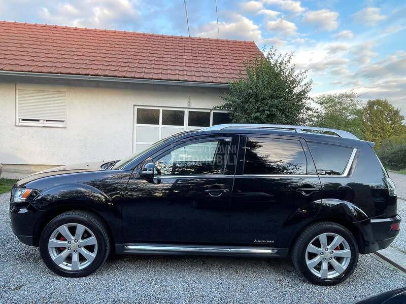 Mitsubishi Outlander 