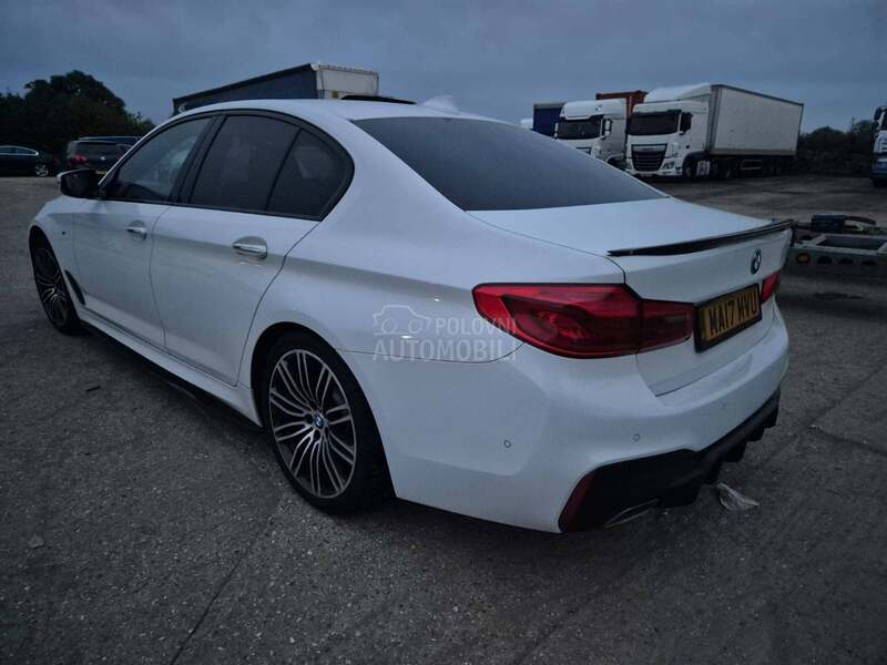 BMW Serija 5 G30 -  kompletan auto u delovima